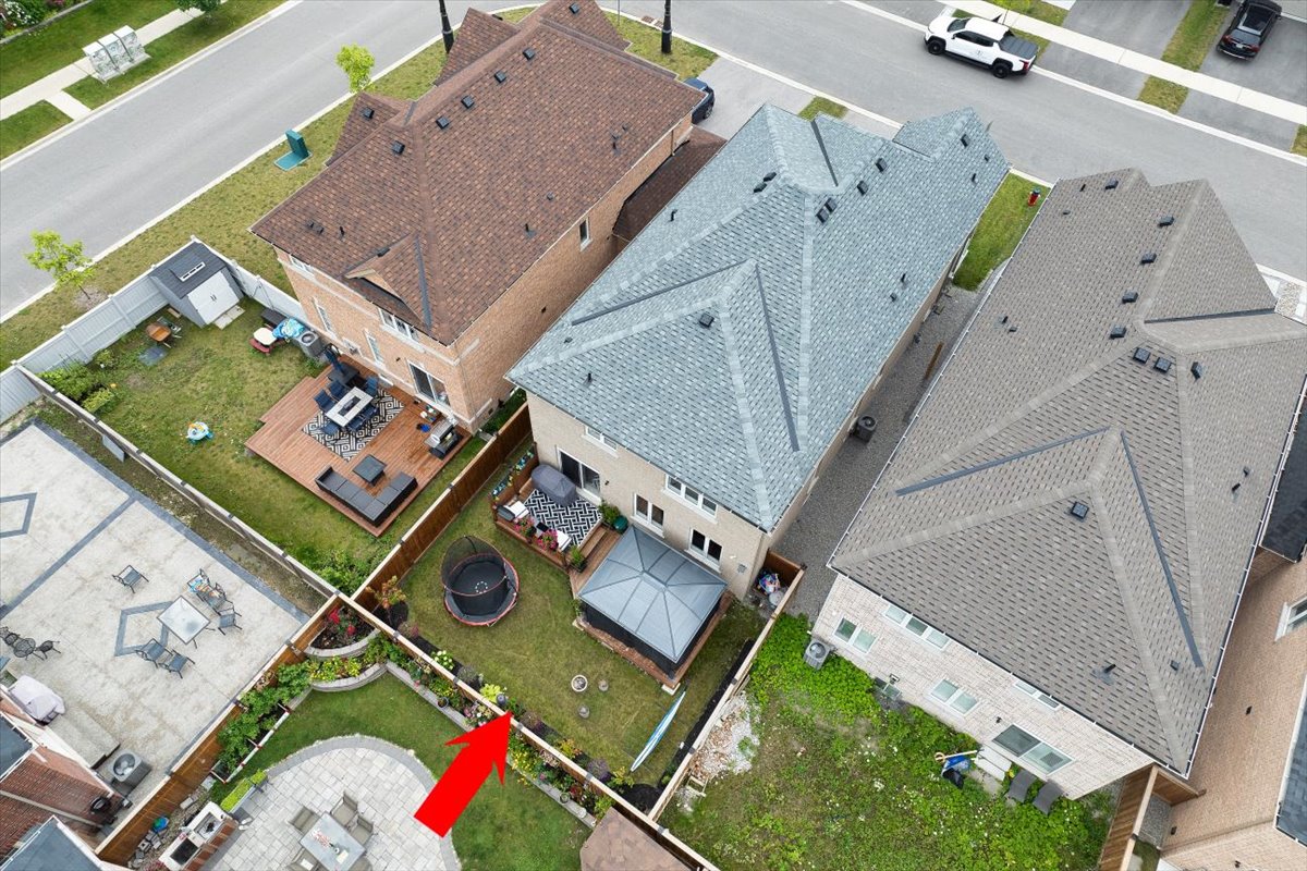 House for sale exterior from top